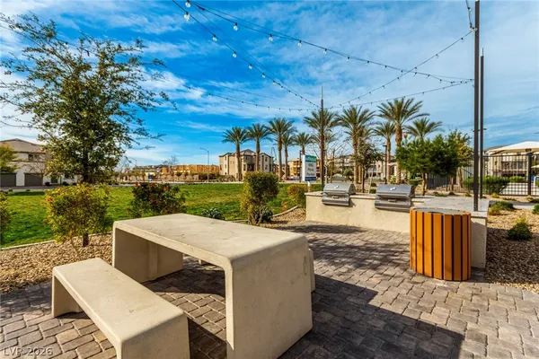 $365,000 | 2670 Mango Light Avenue, North Las Vegas, NV 89086