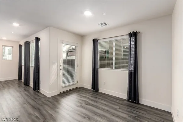 $365,000 | 2670 Mango Light Avenue, North Las Vegas, NV 89086