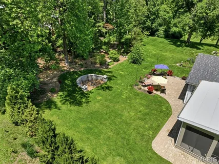 $1,089,000 | 427 Clif Side Drive, Glendale, MO 63122