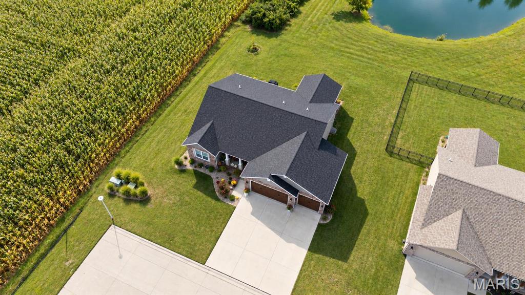 910 Taylor Drive Waterloo, IL 62298 - Photo 32 of 42 Gallery Image 32