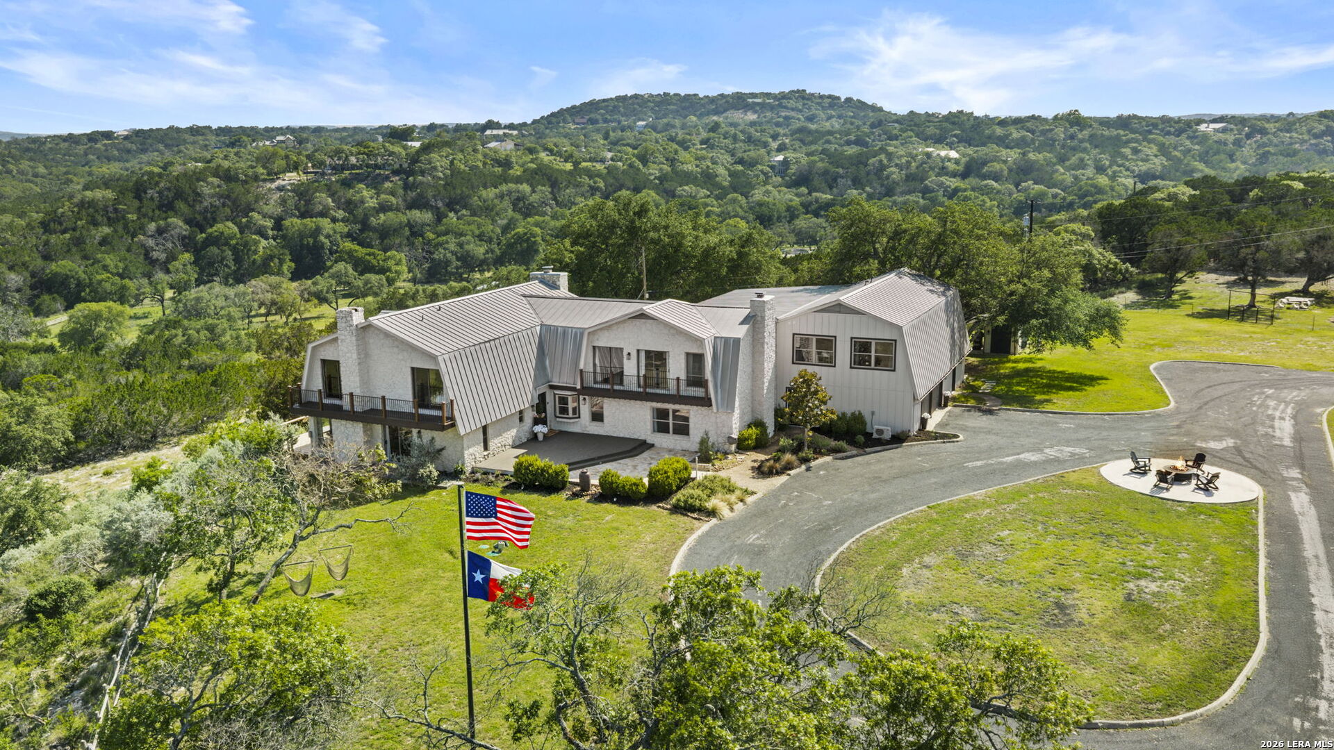 29 Trails End Road Boerne, TX 78006 - Photo 2 of 97