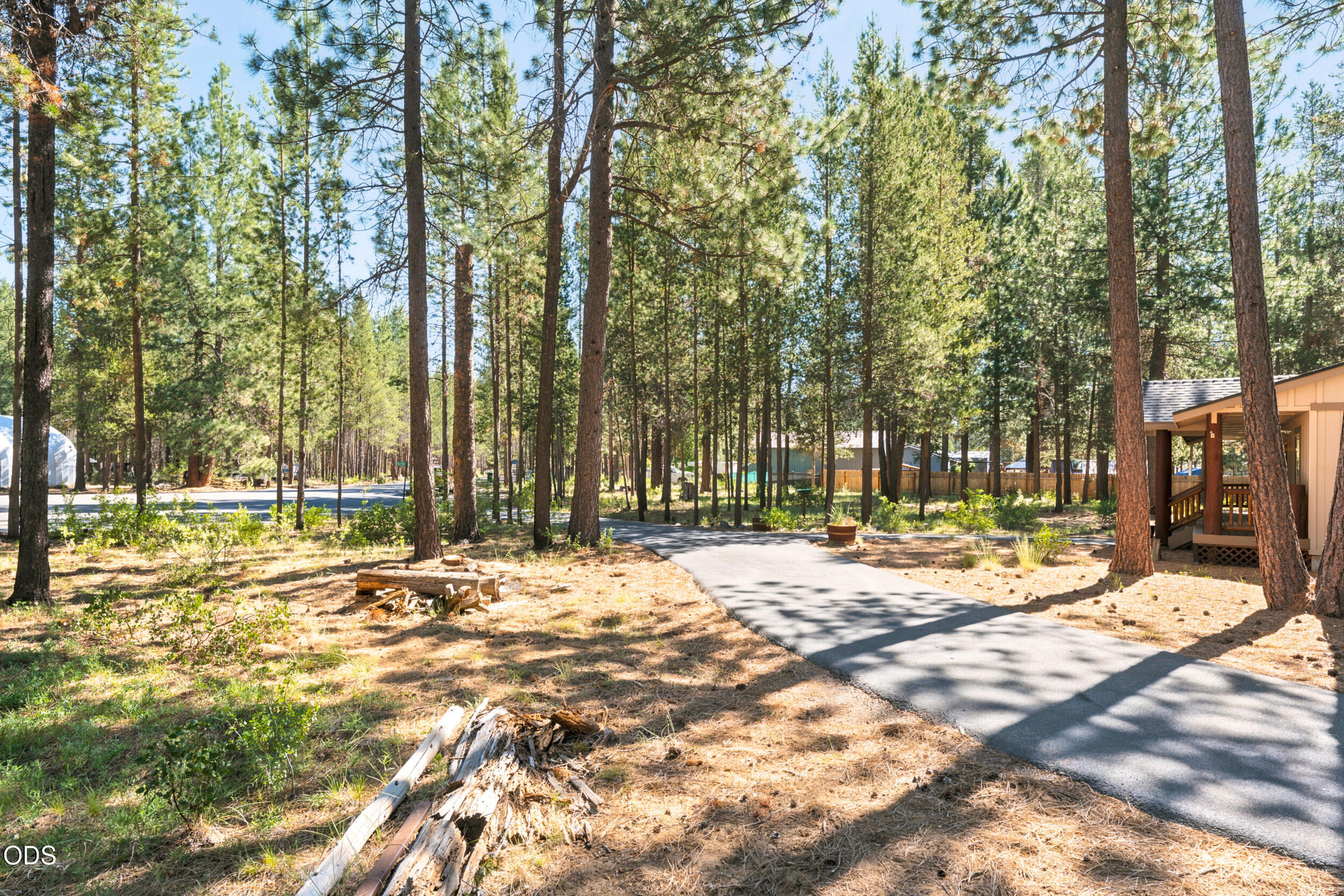 56718 Bandley Road Bend, OR 97707 - Photo 43 of 50