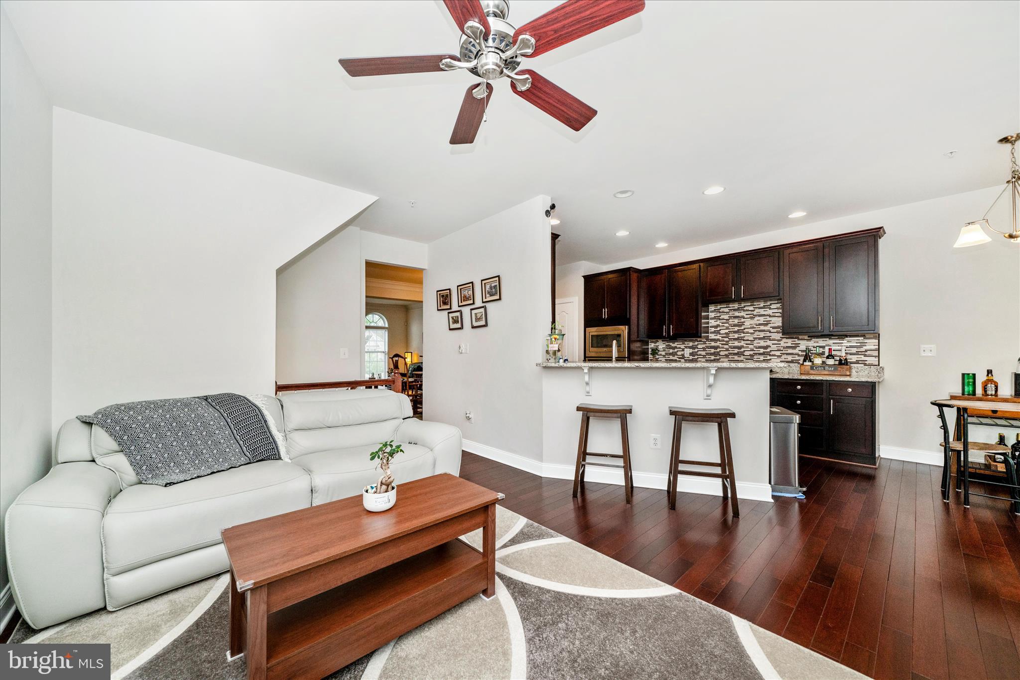 7673 Elmcrest Road Hanover, MD 21076 - Photo 13 of 56 Family Room/Kitchen