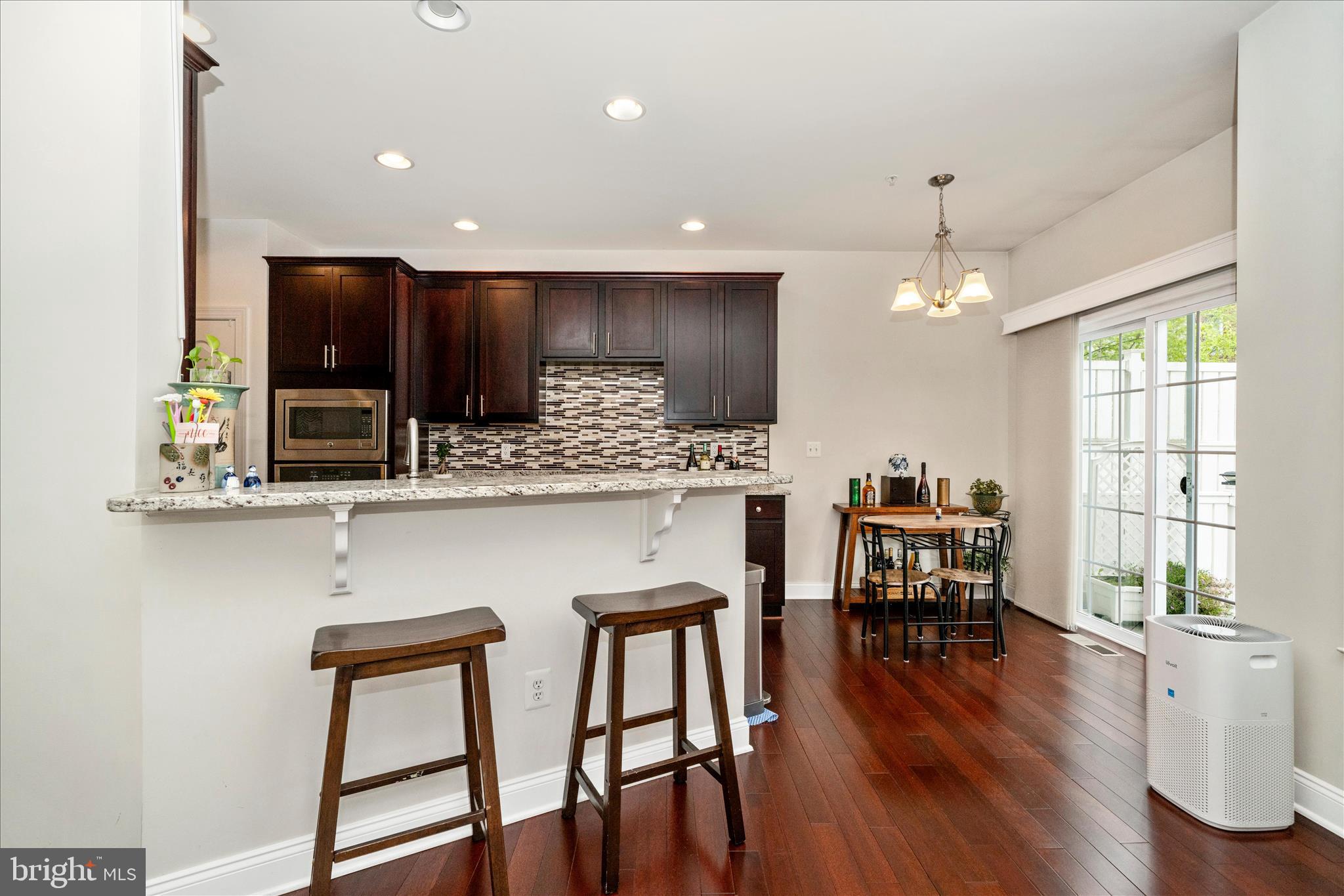 7673 Elmcrest Road Hanover, MD 21076 - Photo 16 of 56 Kitchen