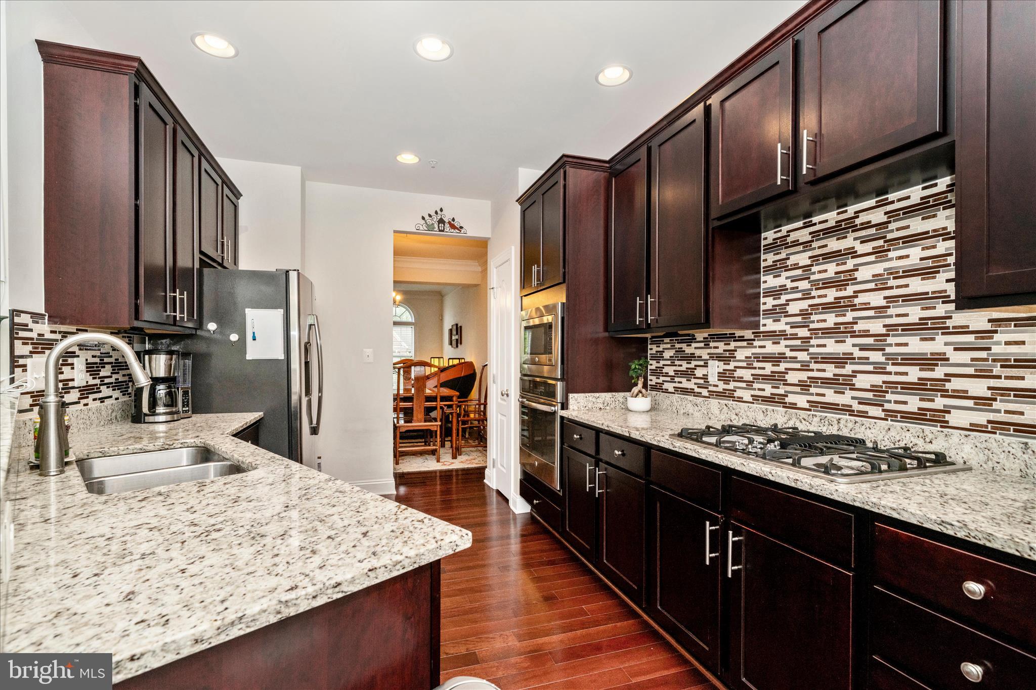 7673 Elmcrest Road Hanover, MD 21076 - Photo 17 of 56 Kitchen