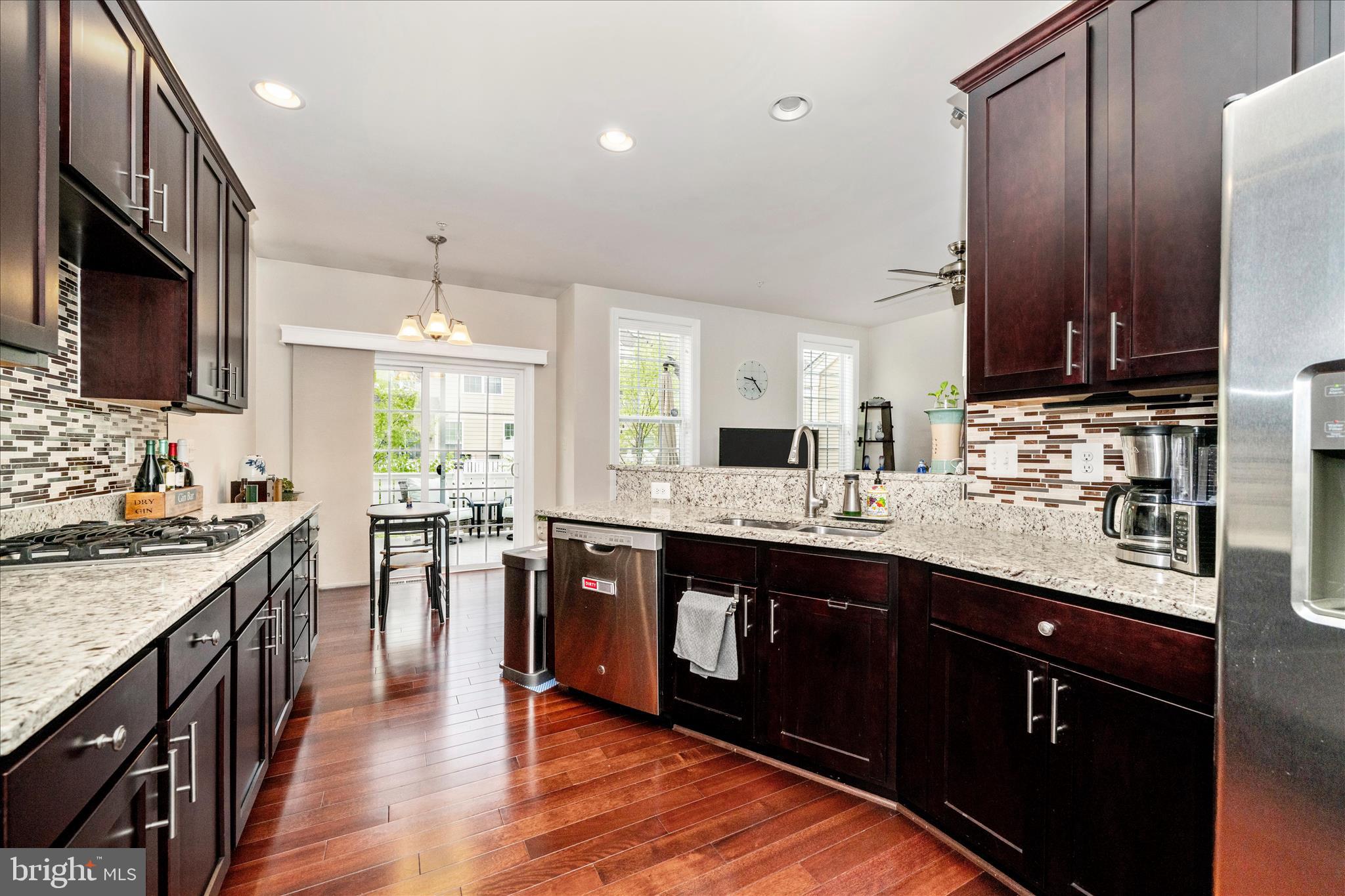 7673 Elmcrest Road Hanover, MD 21076 - Photo 18 of 56 Kitchen