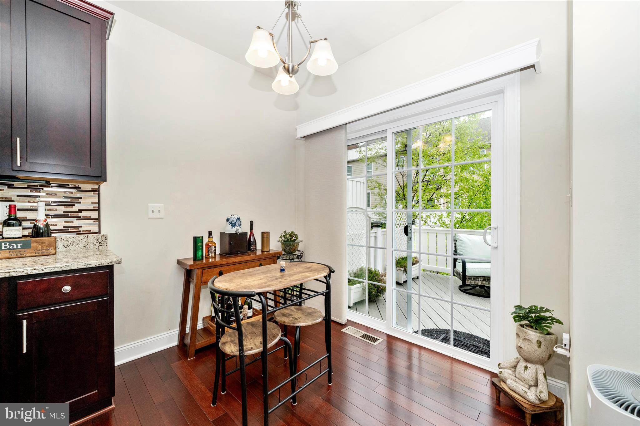 7673 Elmcrest Road Hanover, MD 21076 - Photo 20 of 56 Breakfast Nook