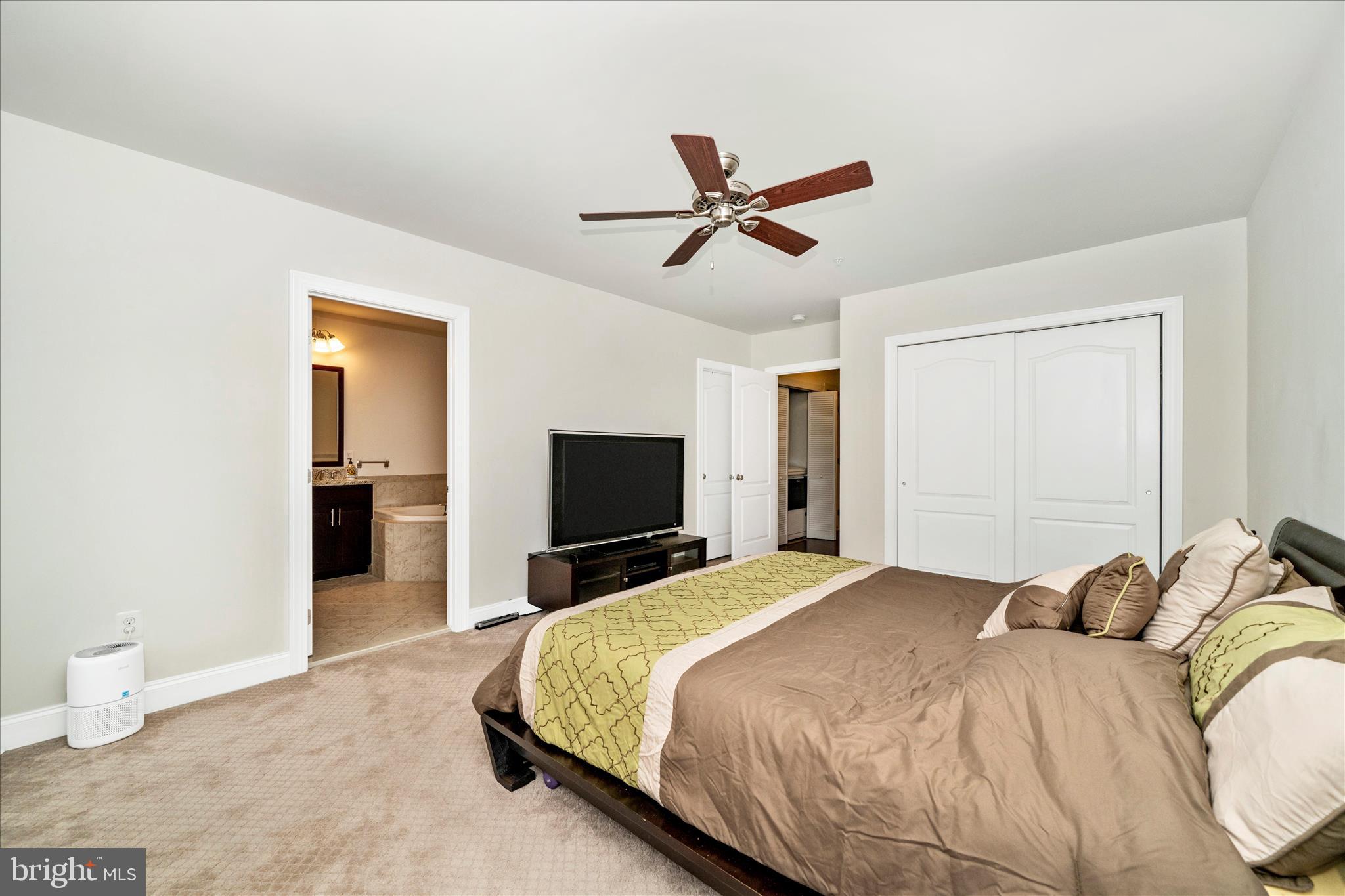 7673 Elmcrest Road Hanover, MD 21076 - Photo 24 of 56 Primary Bedroom