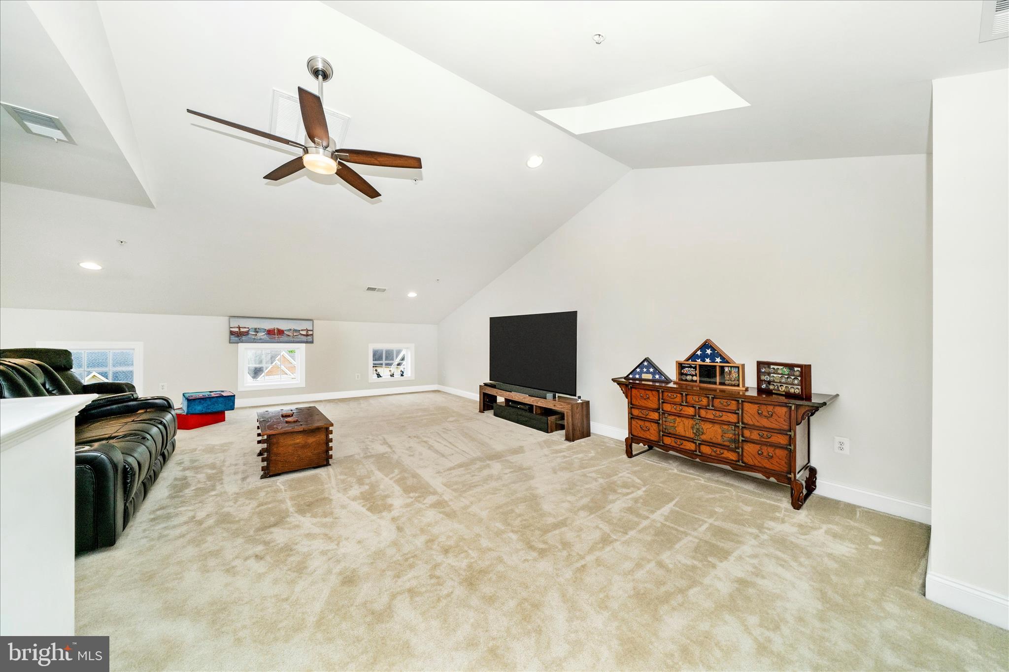 7673 Elmcrest Road Hanover, MD 21076 - Photo 35 of 56 Upper Level