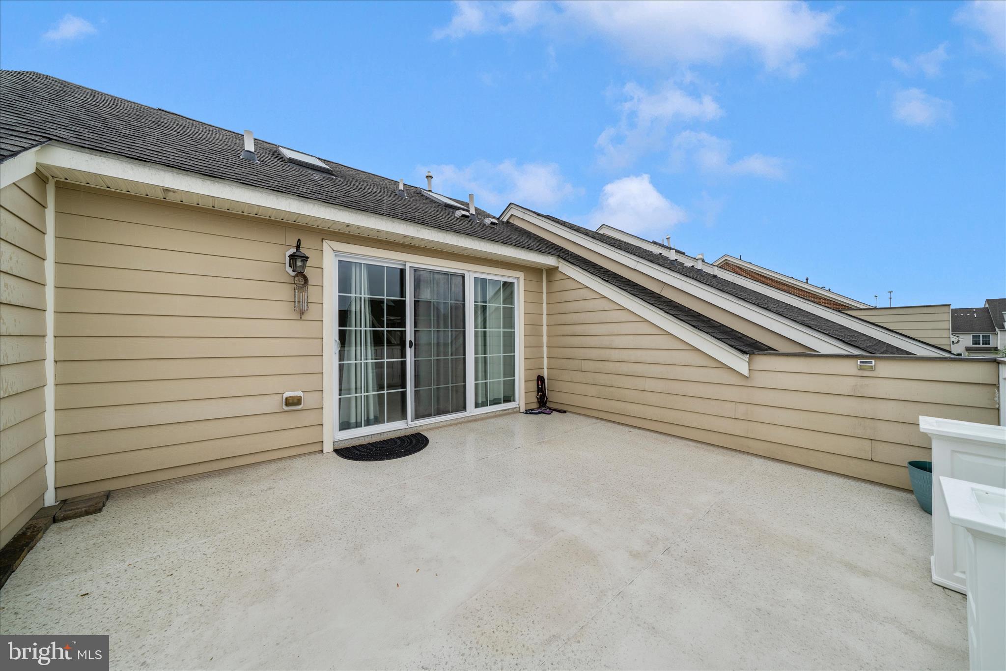 7673 Elmcrest Road Hanover, MD 21076 - Photo 40 of 56 Balcony