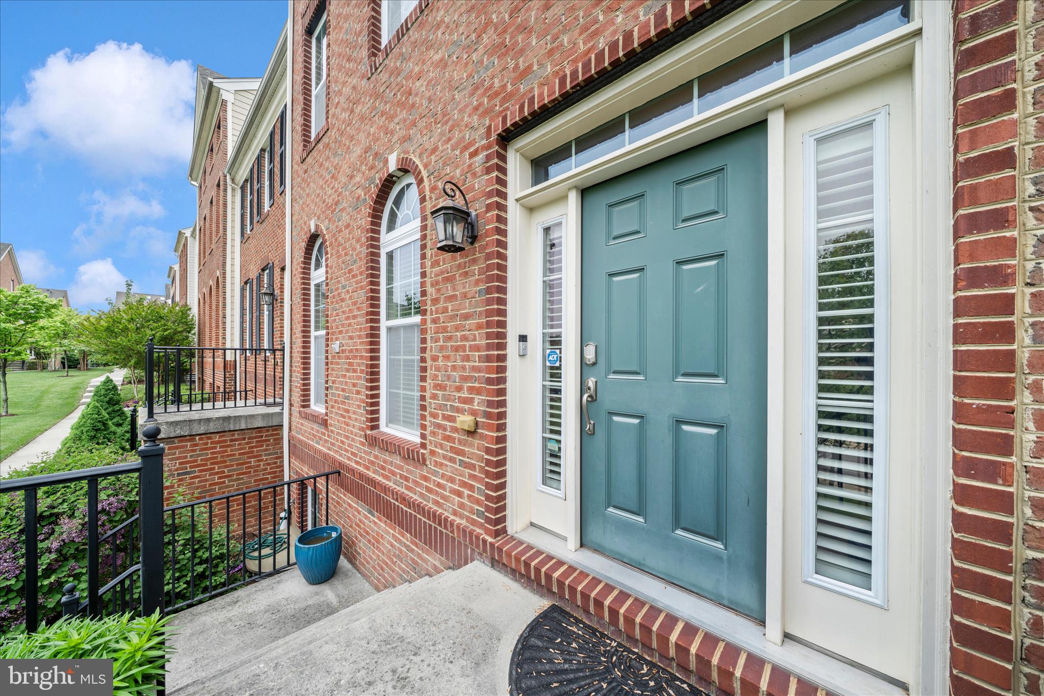 7673 Elmcrest Road Hanover, MD 21076 - Photo 56 of 56 Exterior Front