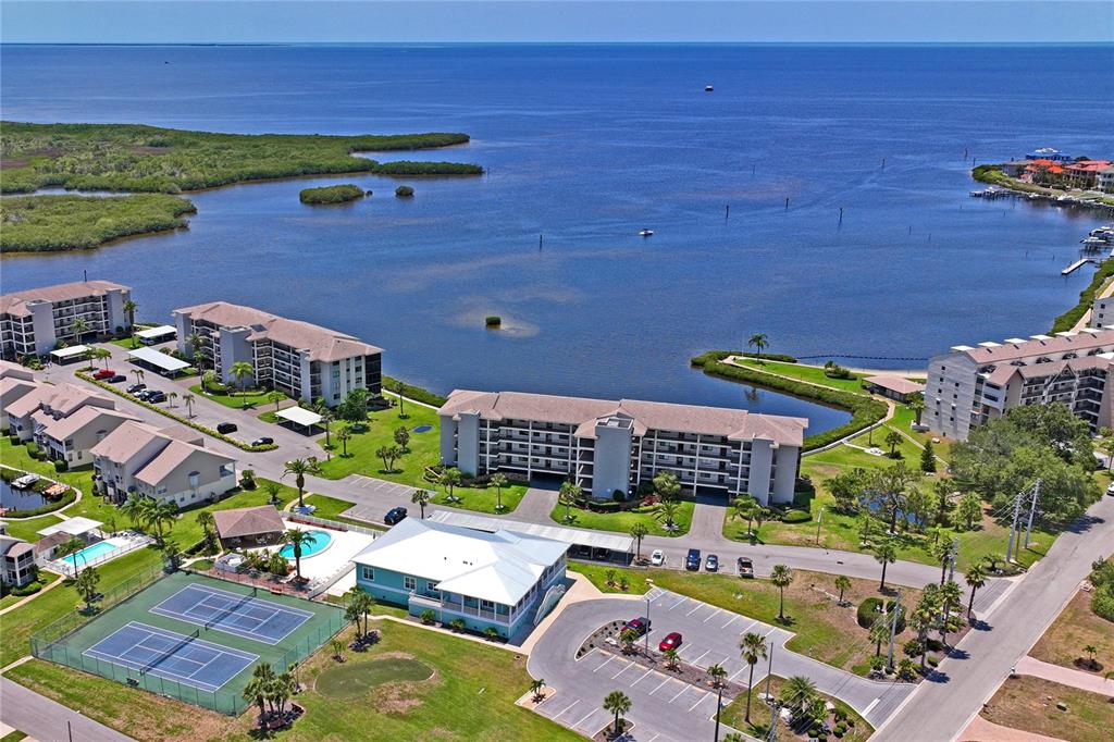 8251 Brent Street, Unit 922 Port Richey, FL 34668 - Photo 63 of 99 Gallery Image 63