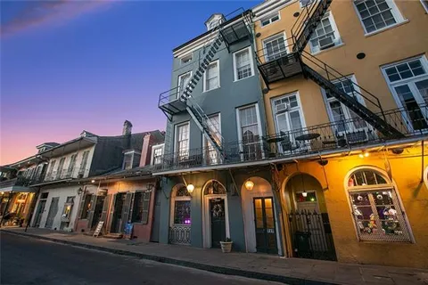 $1,595,000 | 717 Toulouse Street, New Orleans, LA 70130