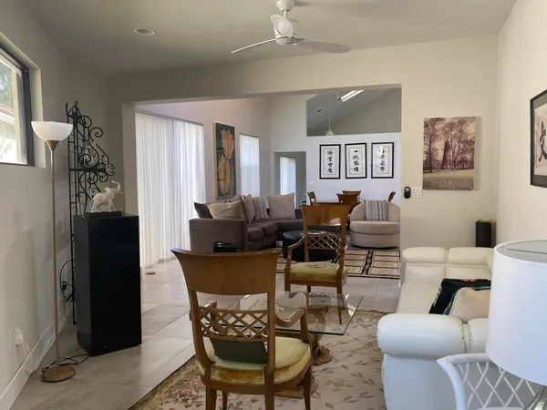 $18,000 | 17560 VÃa Capri, Boca Raton, FL 33496