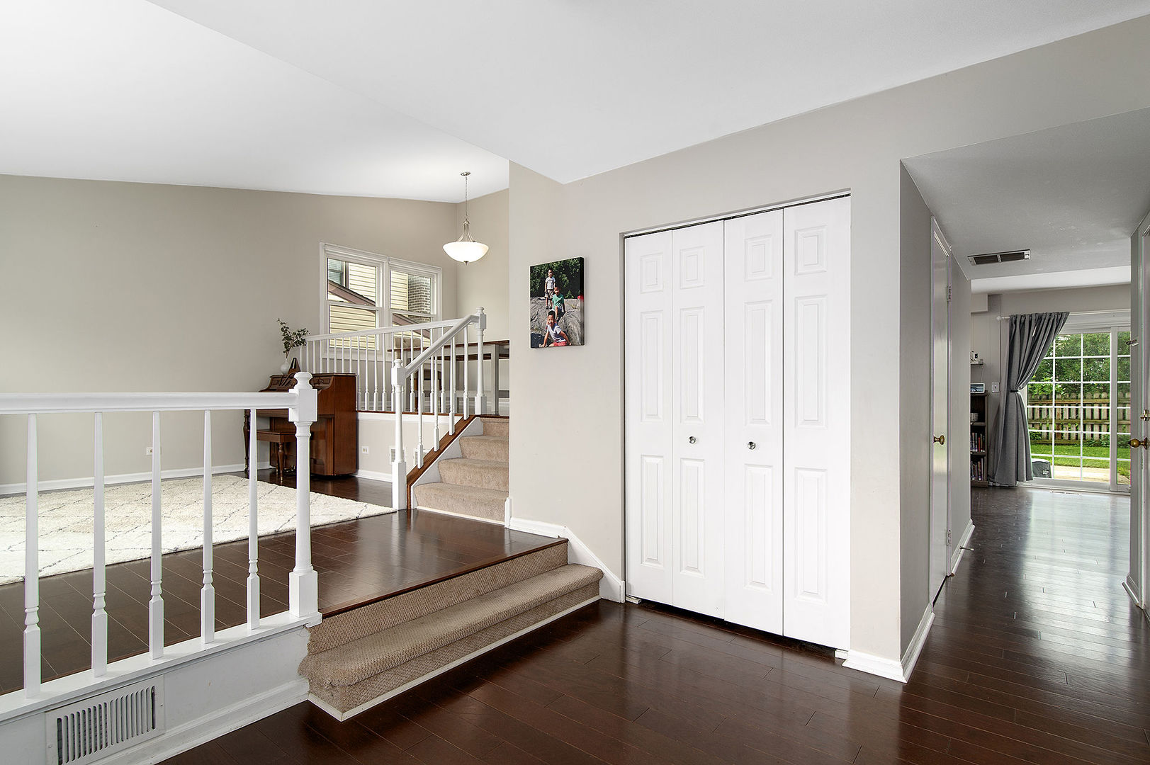 1310 Devonshire Road Buffalo Grove, IL 60089 - Photo 2 of 19