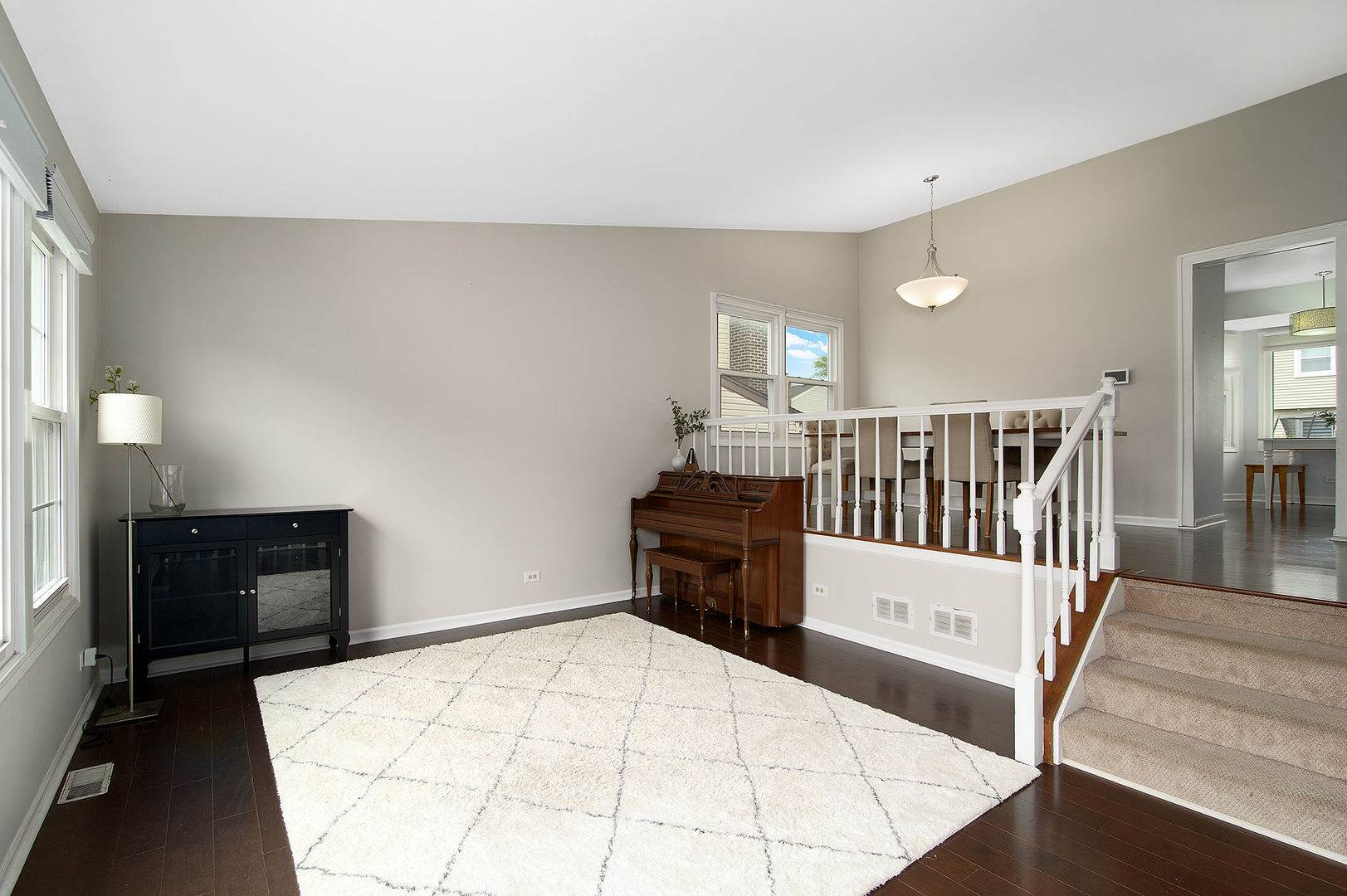 1310 Devonshire Road Buffalo Grove, IL 60089 - Photo 4 of 19