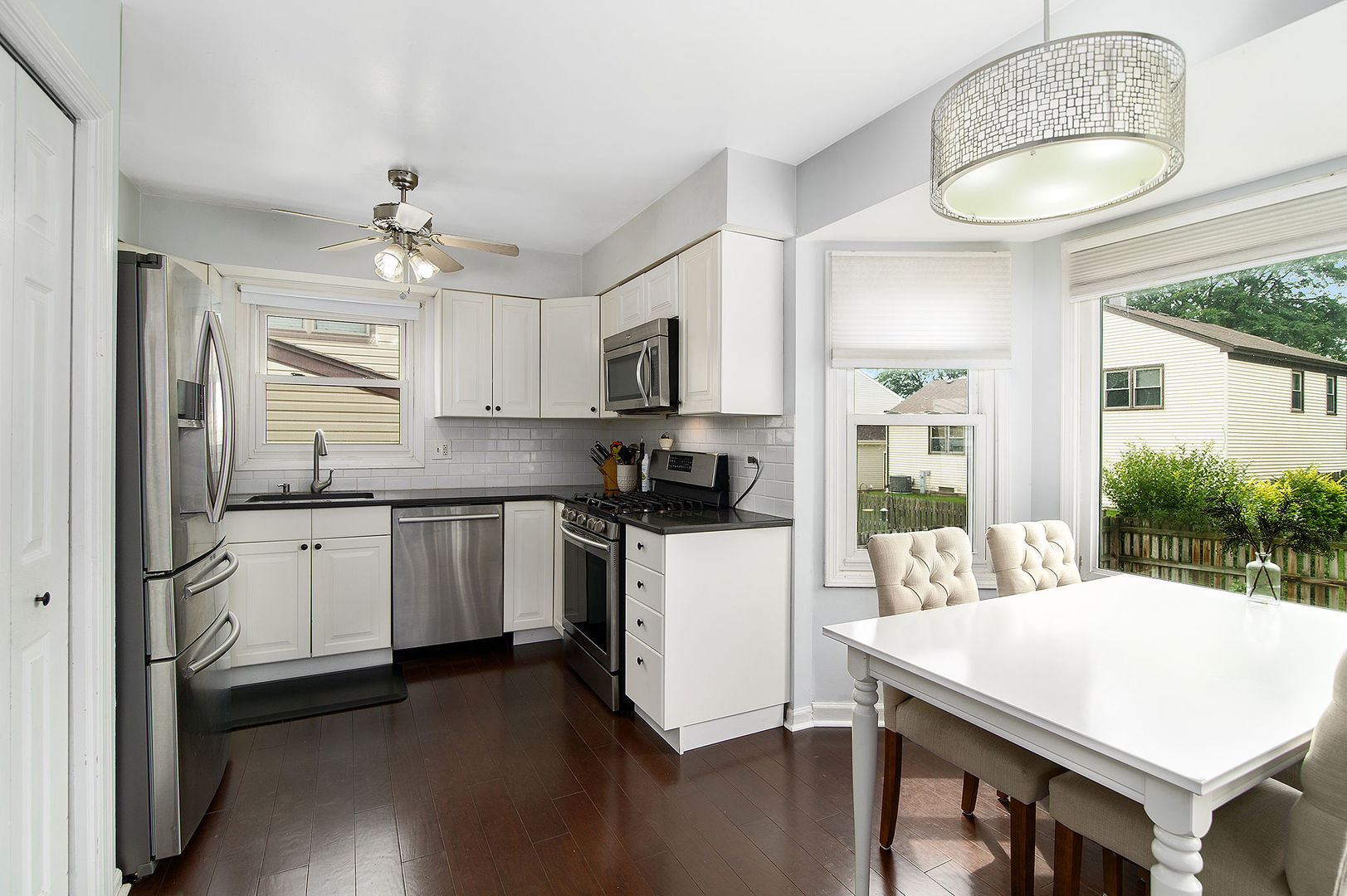 1310 Devonshire Road Buffalo Grove, IL 60089 - Photo 7 of 19