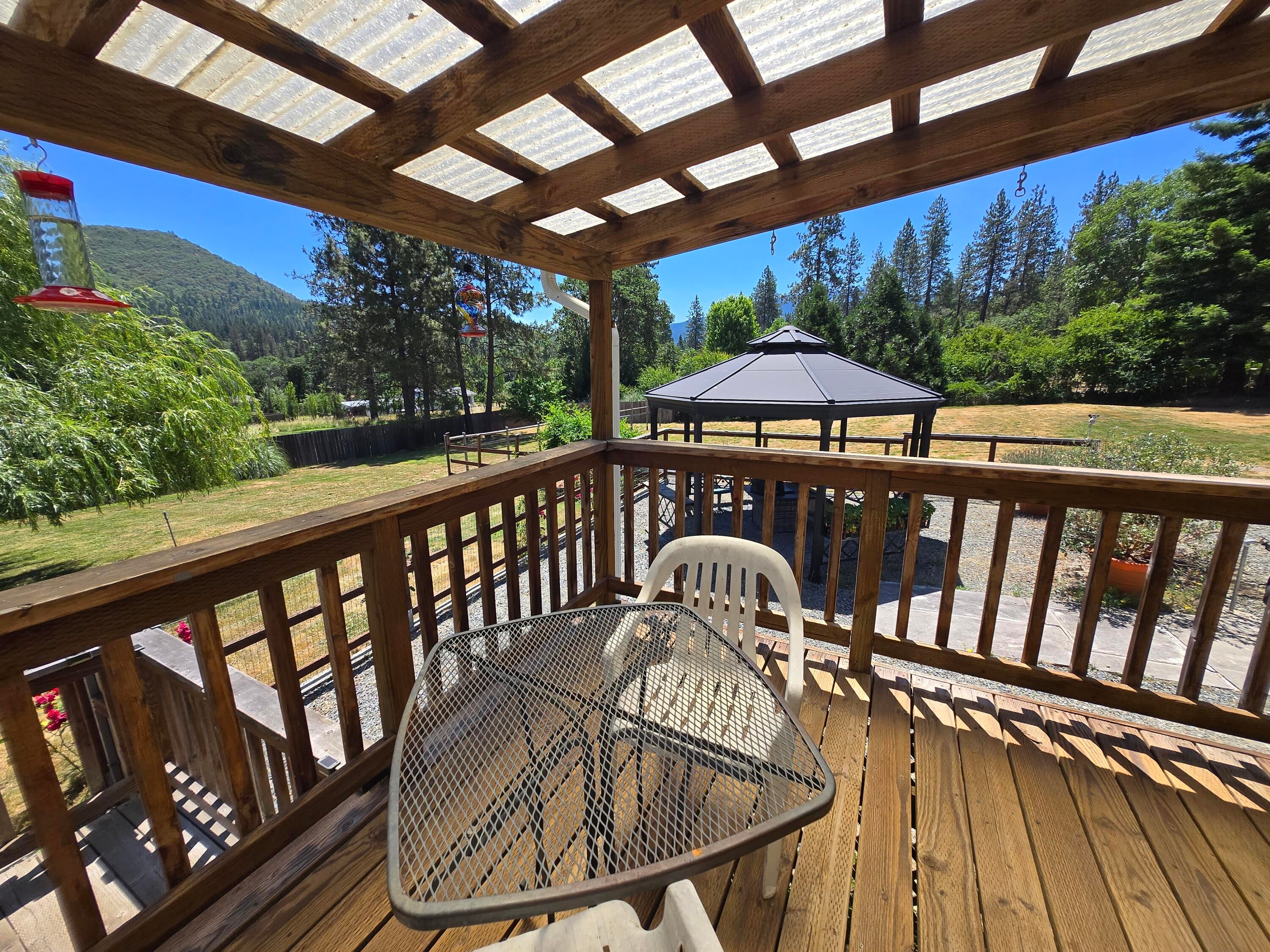 391 Homewood Road Grants Pass, OR 97527 - Photo 36 of 53 37