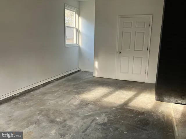 $379,000 | 114 Buckingham Drive, Stephens City, VA 22655