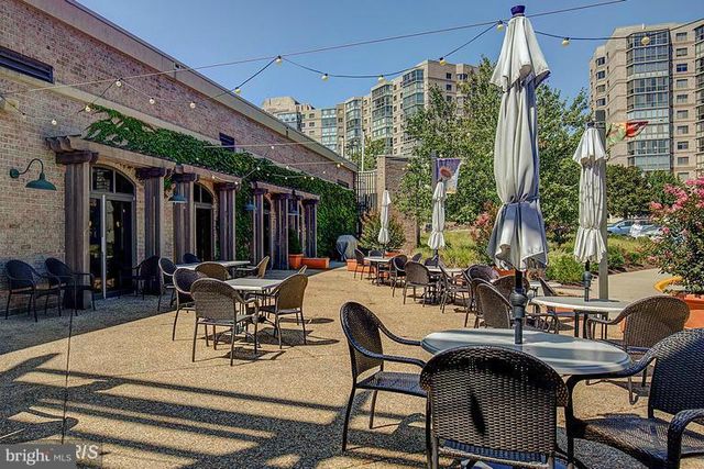 $270,000 | 19360 Magnolia Grove Square, Unit 406, Leesburg, VA 20176