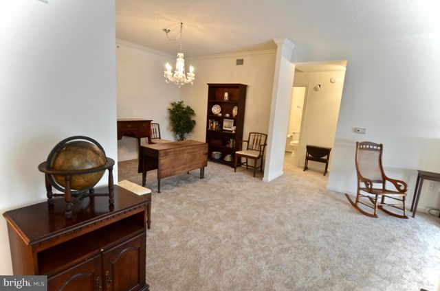 $270,000 | 19360 Magnolia Grove Square, Unit 406, Leesburg, VA 20176