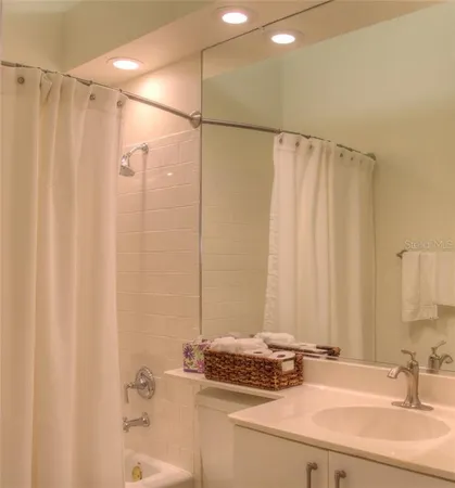 $6,500 | 7947 Whitebridge Glen, University Park, FL 34201