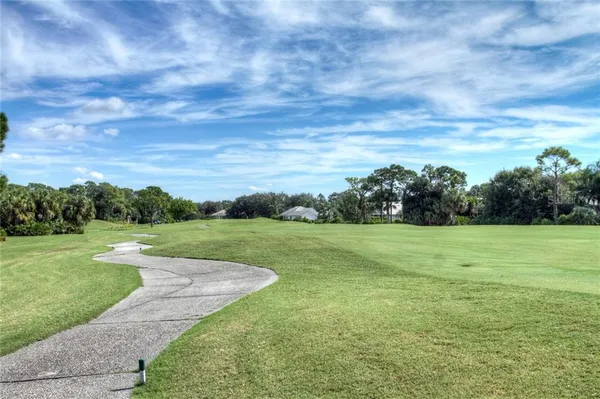 $6,500 | 7947 Whitebridge Glen, University Park, FL 34201