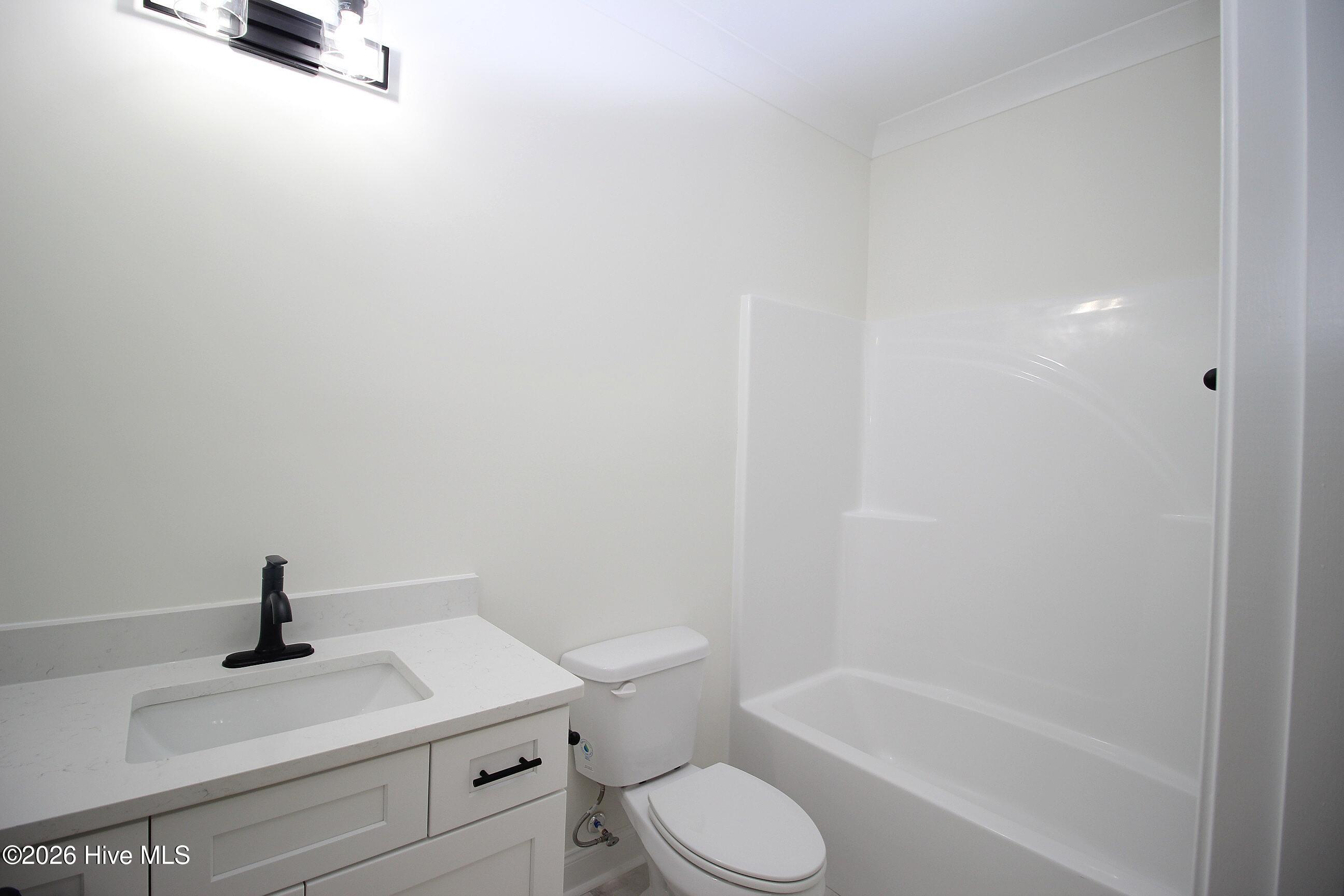 1467 Reynolds Farm Road Grovetown, GA 30813 - Photo 24 of 35 hall bathroom for guest room
