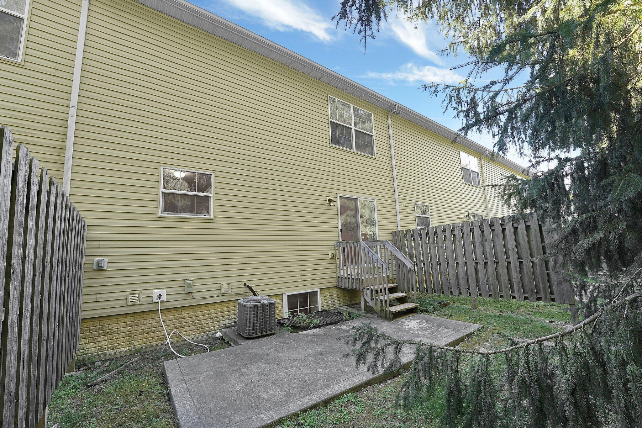 8343 Bruntsfield Road Columbus, OH 43235 - Photo 26 of 36 31-web-or-mls-8343-bruntsfield-rd