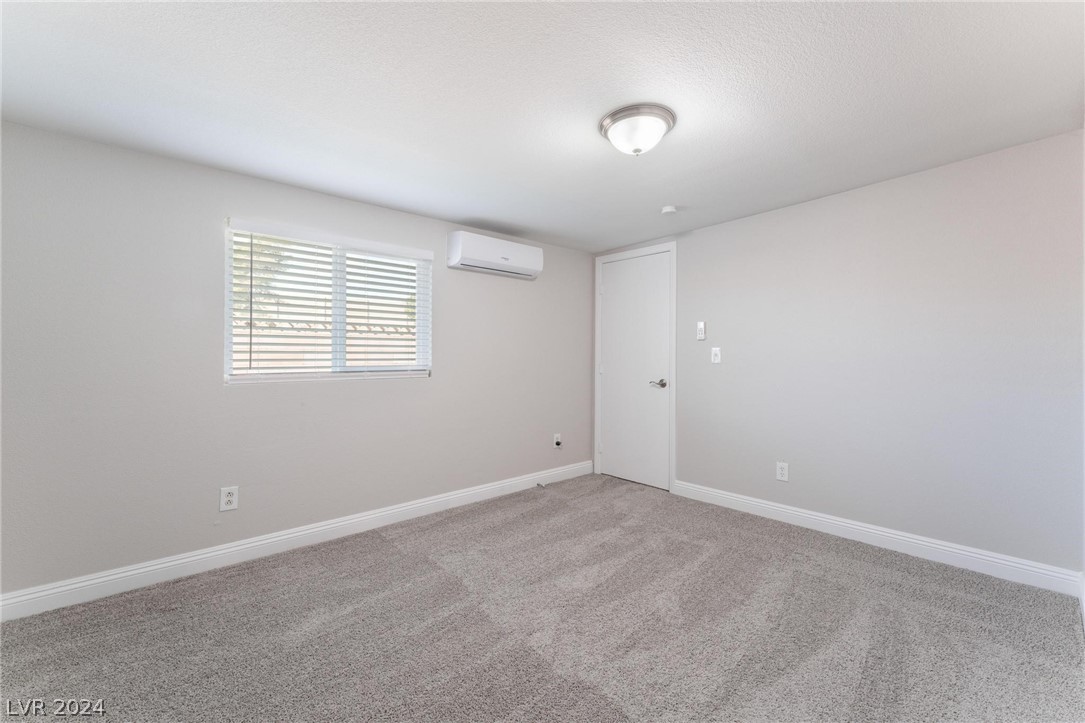 3545 Ruth Drive Las Vegas, NV 89121 - Photo 33 of 37 Gallery Image 33