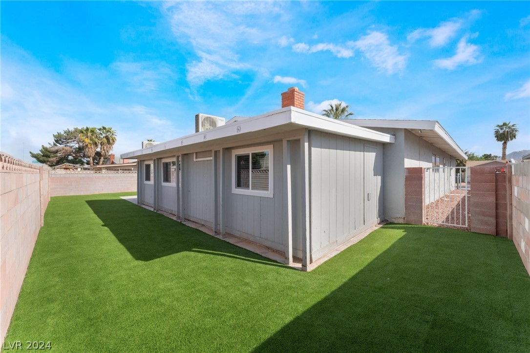 3545 Ruth Drive Las Vegas, NV 89121 - Photo 36 of 37 Gallery Image 36