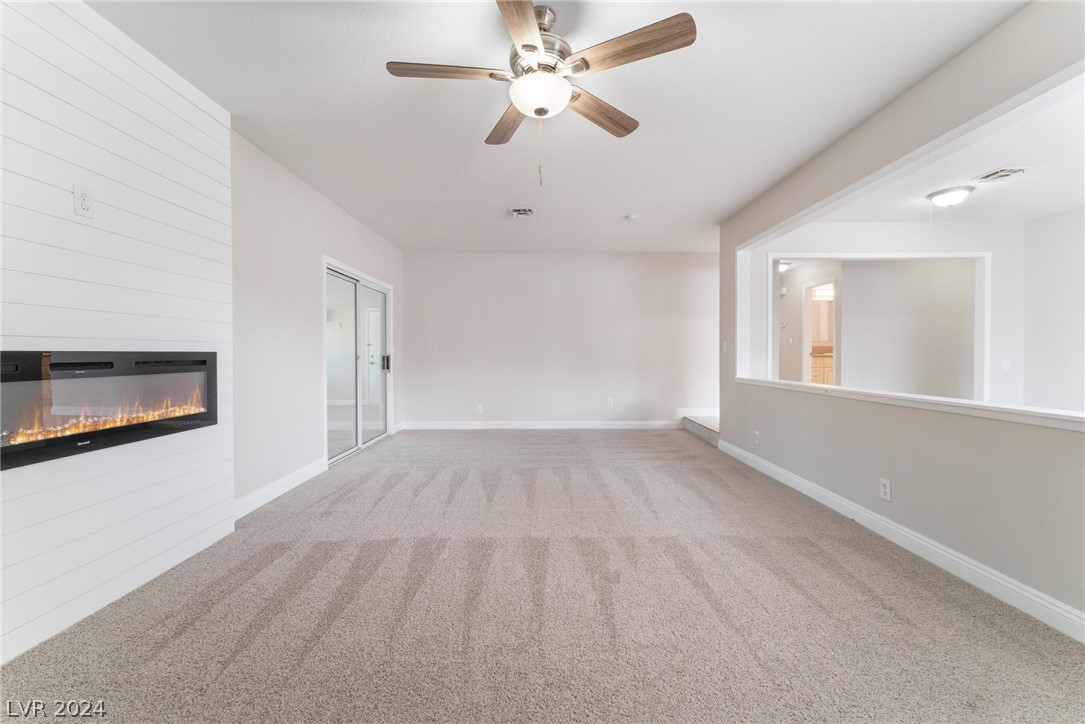 3545 Ruth Drive Las Vegas, NV 89121 - Photo 7 of 37 Gallery Image 7