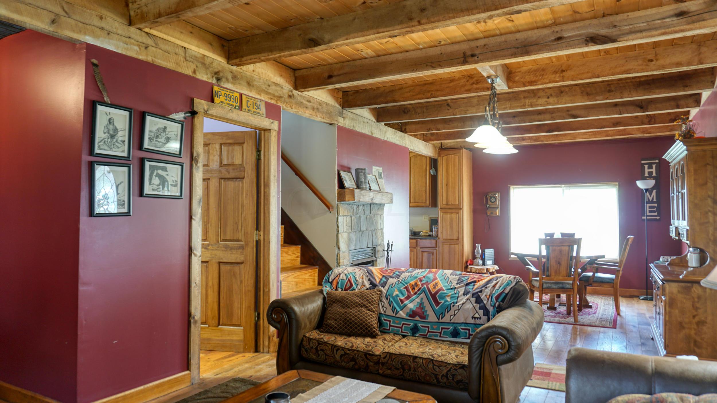 7477 Manila Road Cambridge, OH 43725 - Photo 17 of 58