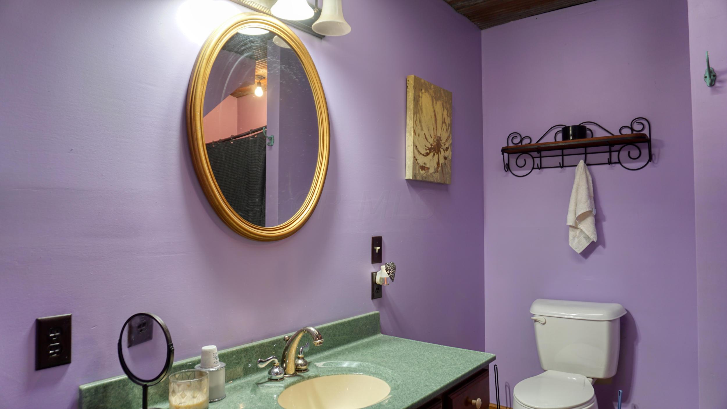 7477 Manila Road Cambridge, OH 43725 - Photo 21 of 58