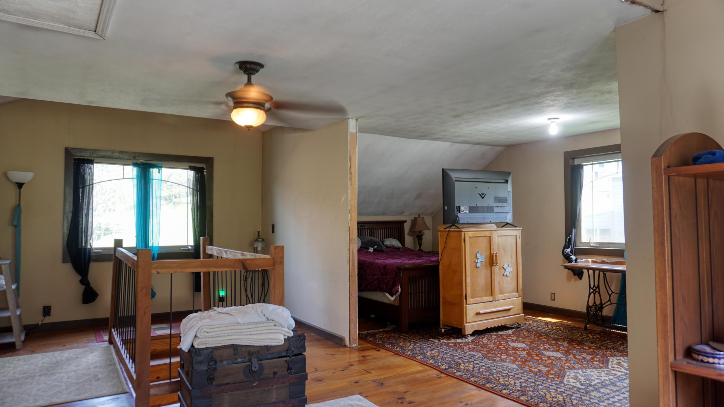 7477 Manila Road Cambridge, OH 43725 - Photo 49 of 58