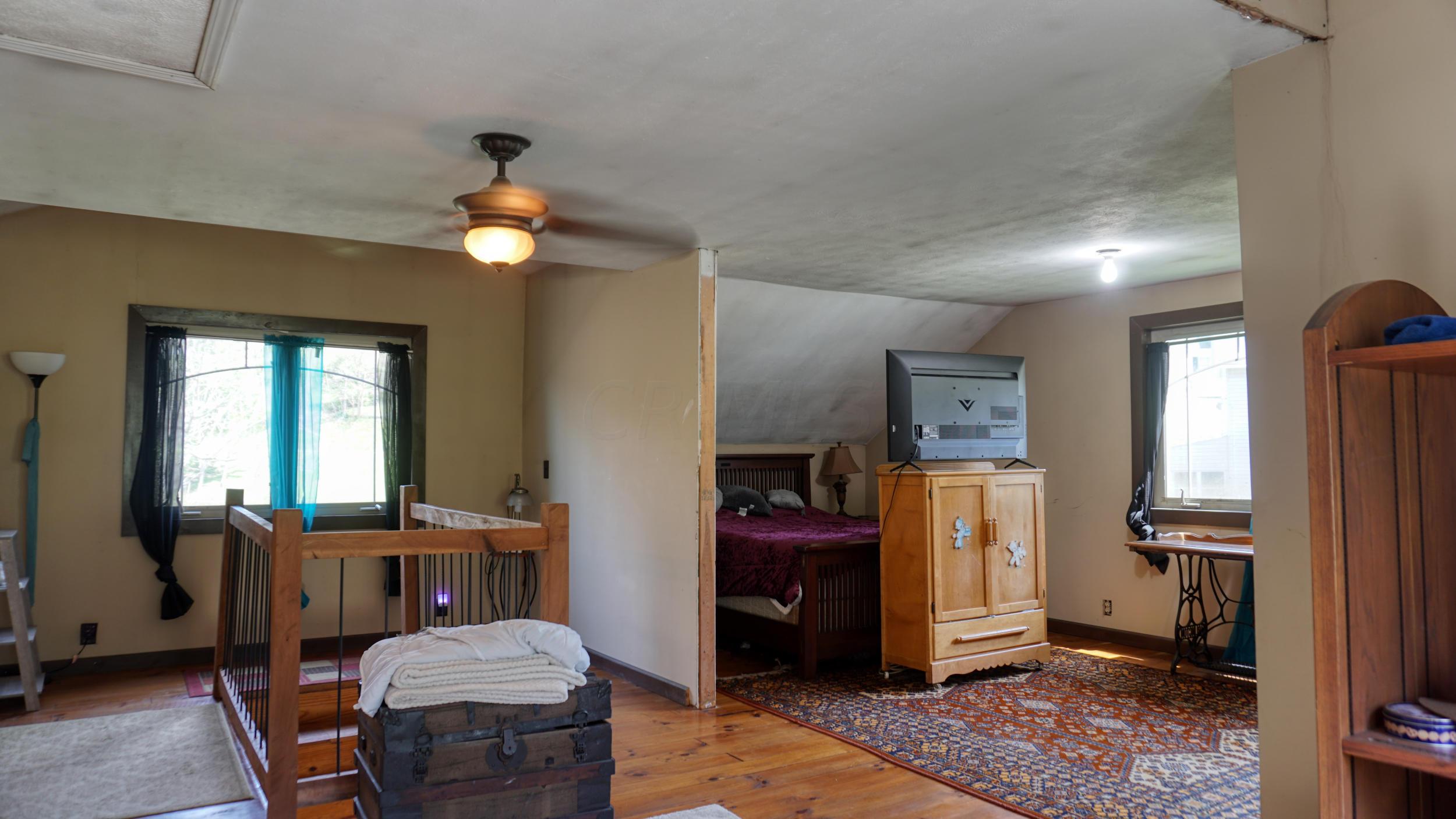 7477 Manila Road Cambridge, OH 43725 - Photo 51 of 58