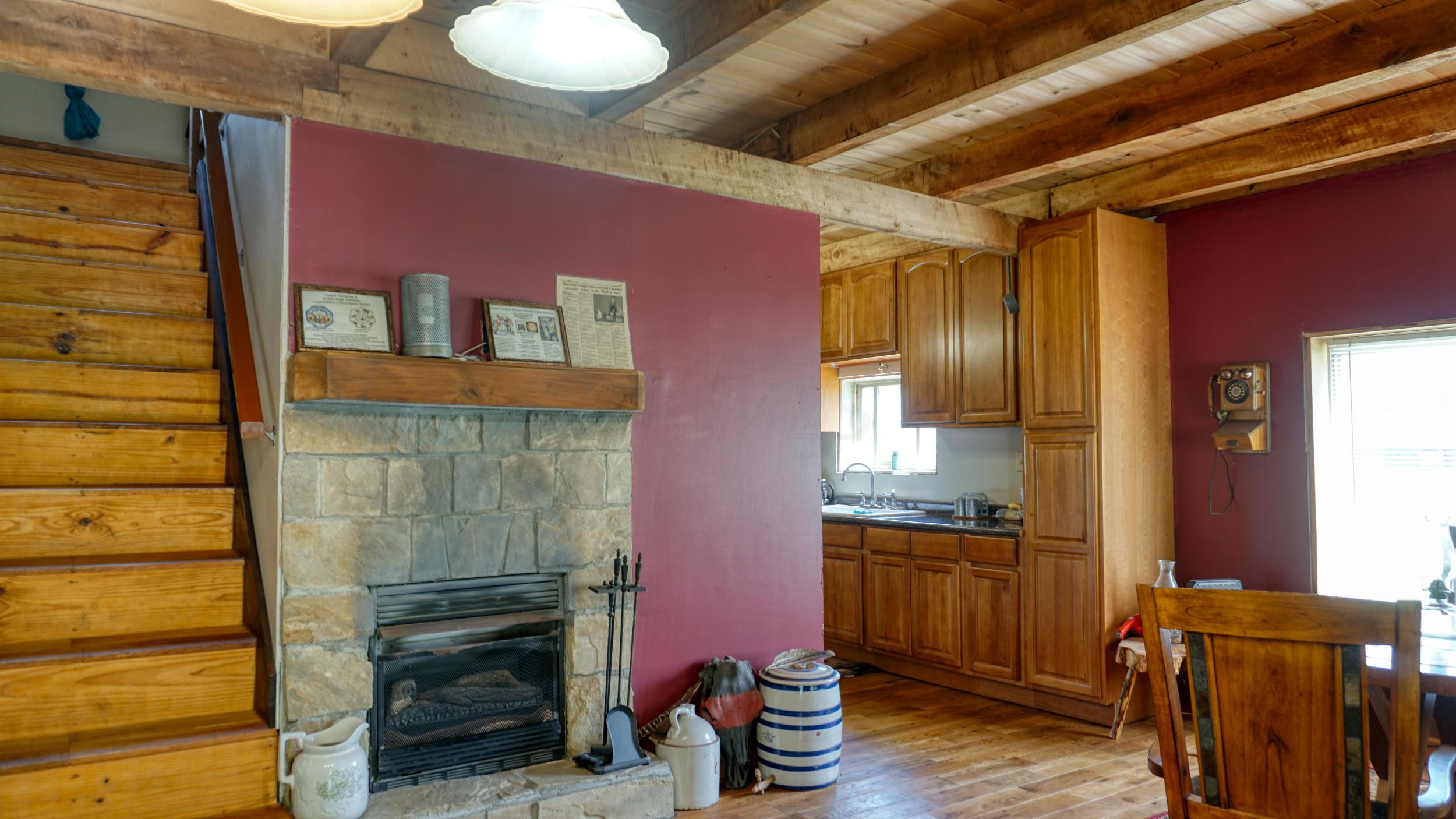 7477 Manila Road Cambridge, OH 43725 - Photo 9 of 58