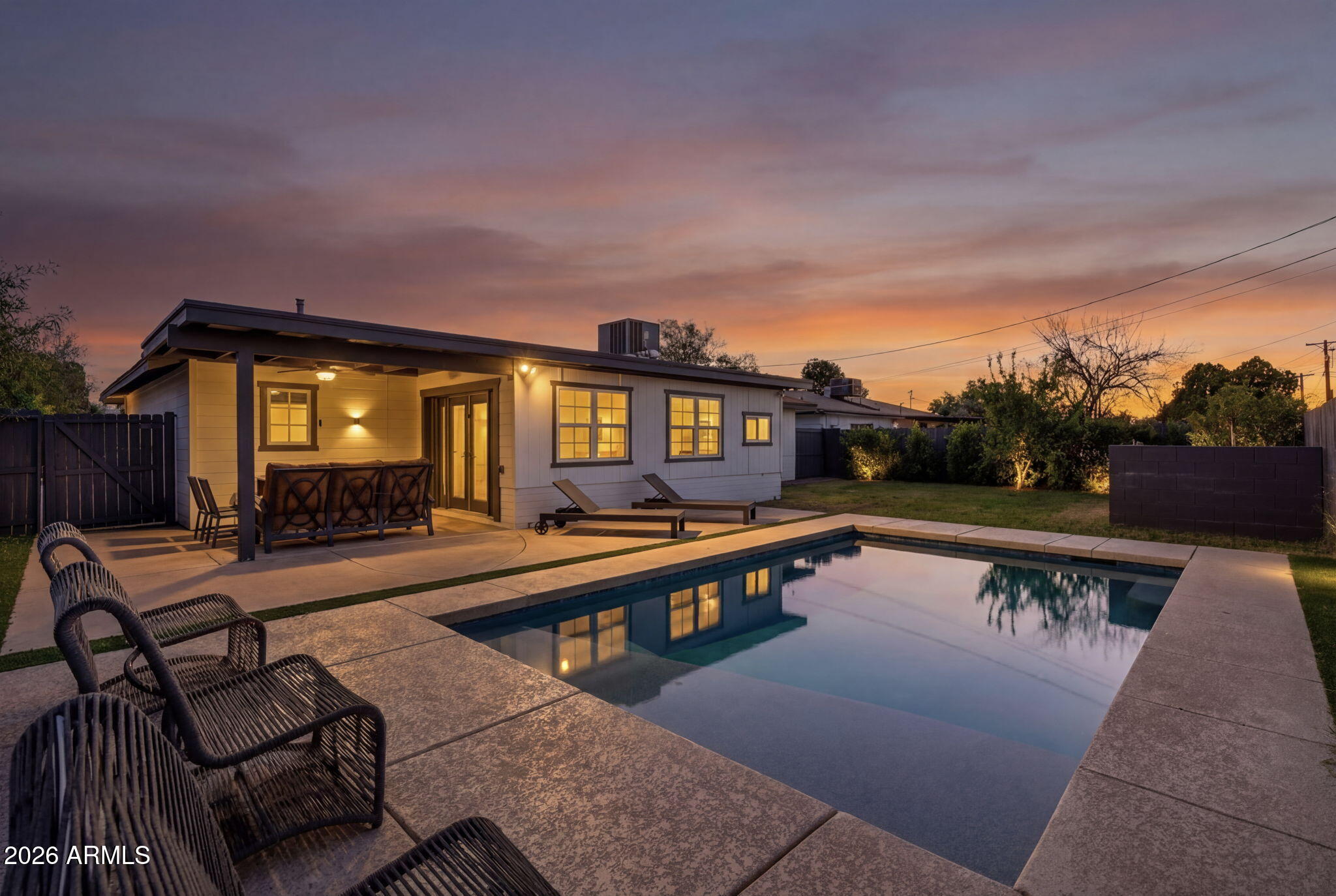2302 East Roma Avenue Phoenix, AZ 85016 - Photo 19 of 21 Sunset by the Pool