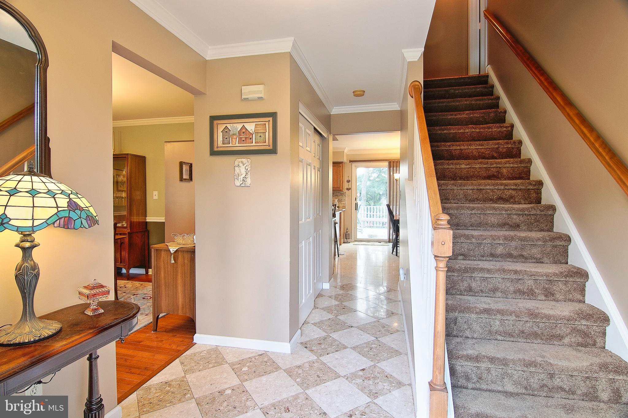 170 Rose Valley Road Pottstown, PA 19464 - Photo 2 of 34 Entry/Foyer