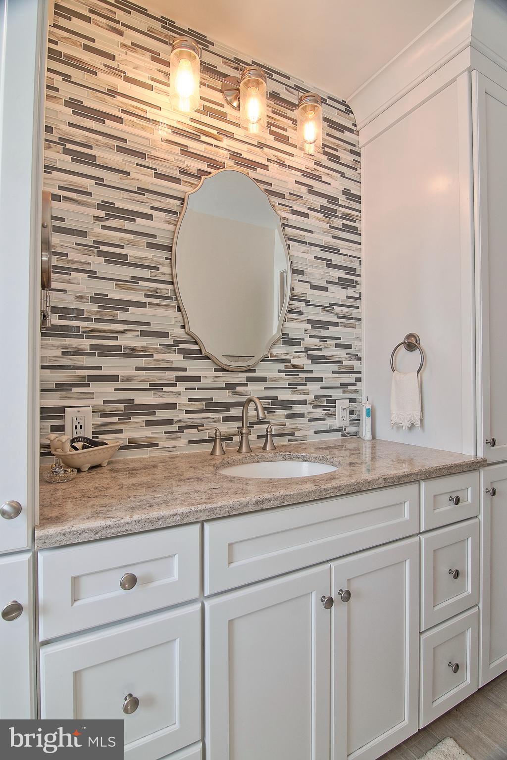 170 Rose Valley Road Pottstown, PA 19464 - Photo 21 of 34 Private Upgraded Bath - Vanity