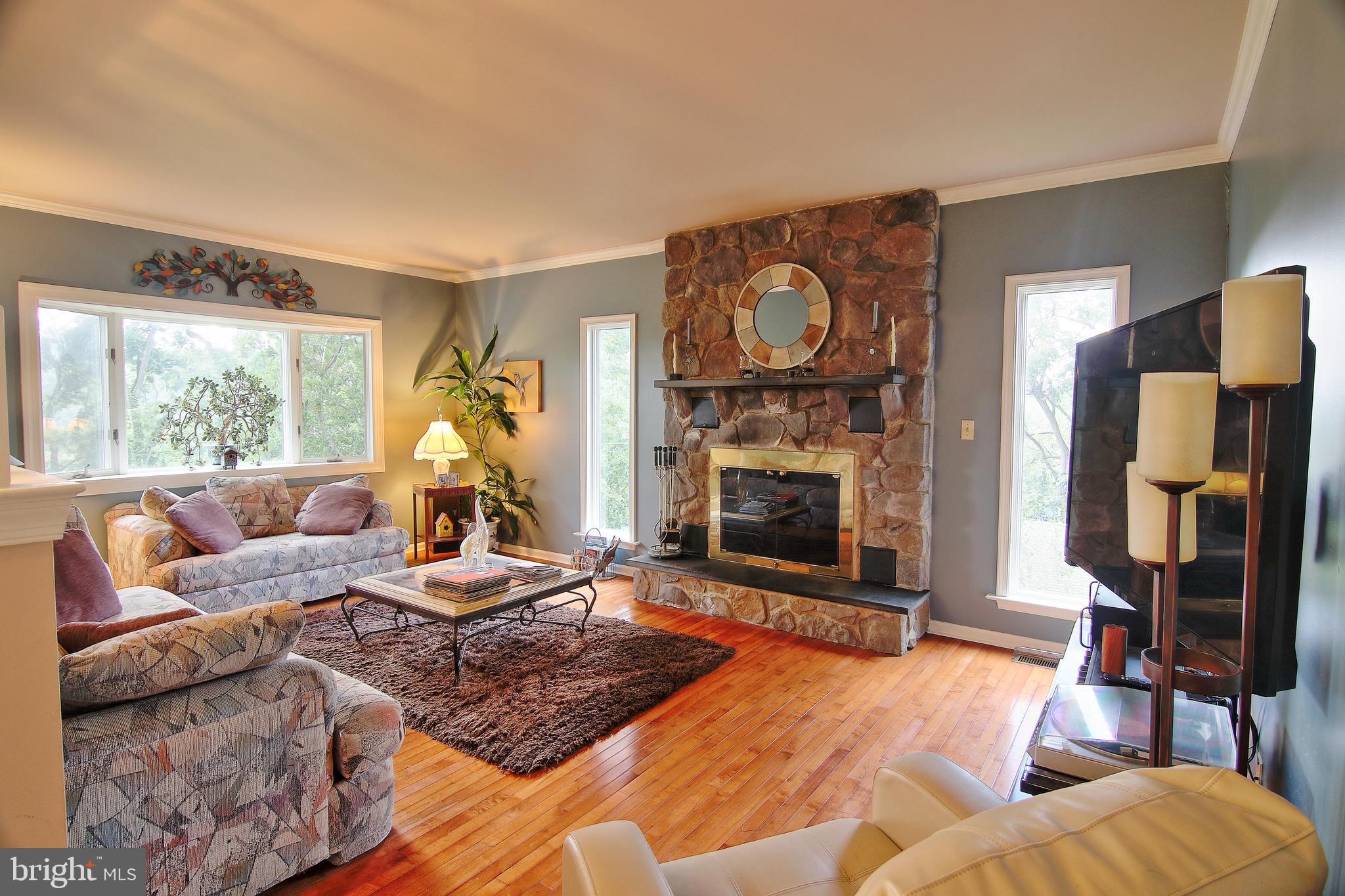 170 Rose Valley Road Pottstown, PA 19464 - Photo 8 of 34 Family Room w/Fireplace