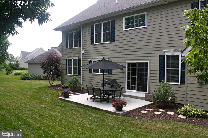 675 Goose Neck Drive Lititz, PA 17543 - Photo 24 of 24 Gallery Image 24