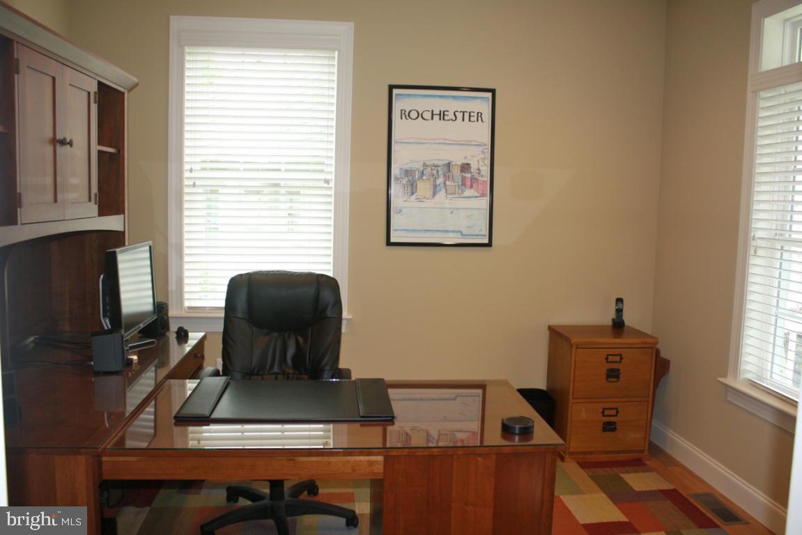 675 Goose Neck Drive Lititz, PA 17543 - Photo 9 of 24 Gallery Image 9