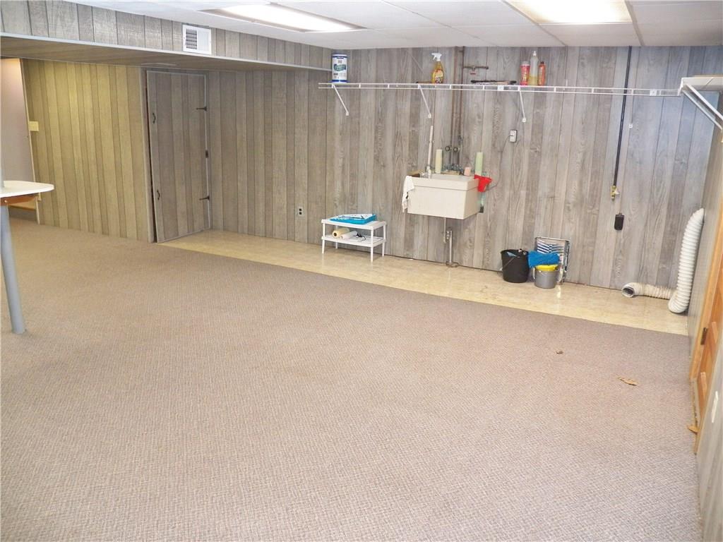 245 Lytton Road Coraopolis, PA 15108 - Photo 20 of 25 Game Room