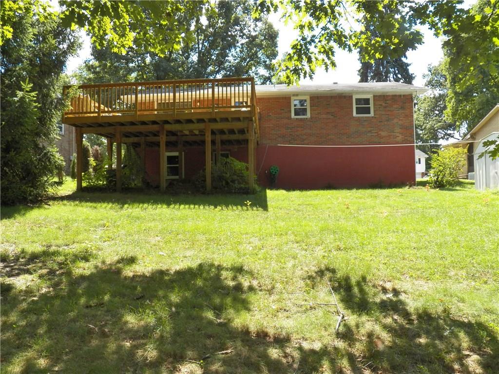 245 Lytton Road Coraopolis, PA 15108 - Photo 23 of 25 Back of House