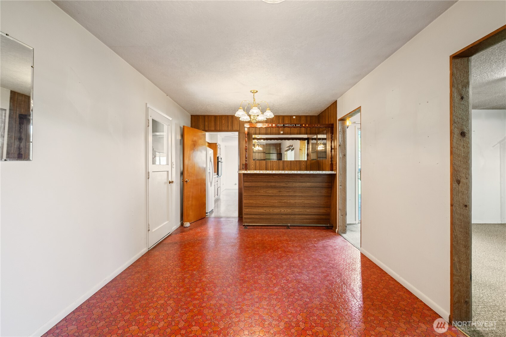 1044 33rd Avenue Longview, WA 98632 - Photo 11 of 32