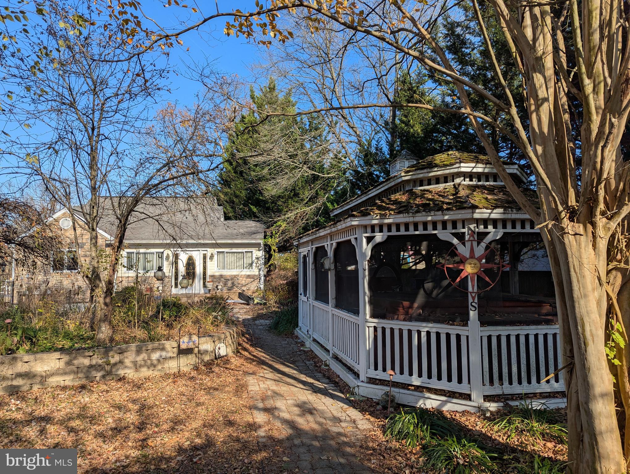 792 Powhatan Beach Road Pasadena, MD 21122 - Photo 3 of 52 Gallery Image 3