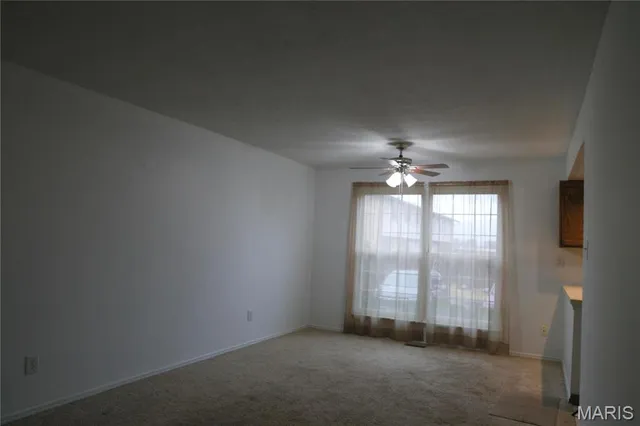 $72,000 | 3181 Carefree Lane, Unit A, Florissant, MO 63033