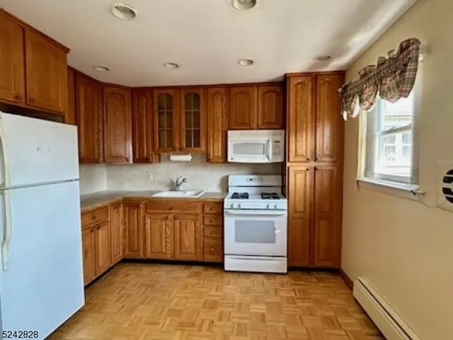 $2,200 | 40 Manchester Court, Wayne, NJ 07470