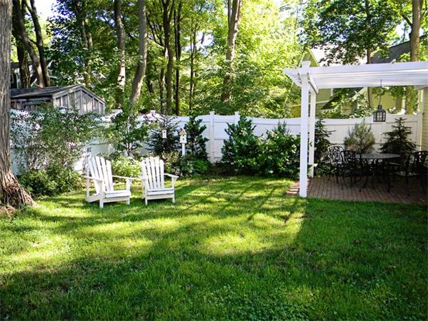 32 Cottage Street Wellesley, MA 02482 - Photo 14 of 17 Gallery Image 14